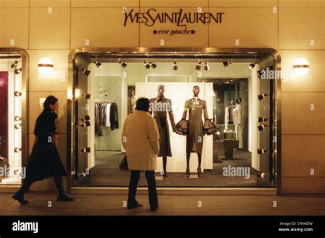 yves saint laurent outlet berlin